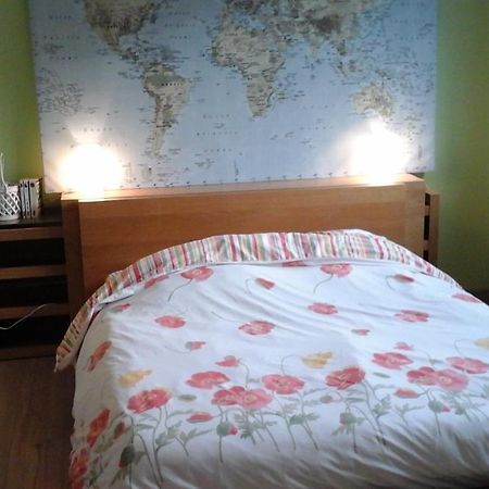 L Atelier Bed and Breakfast Casteljaloux Εξωτερικό φωτογραφία