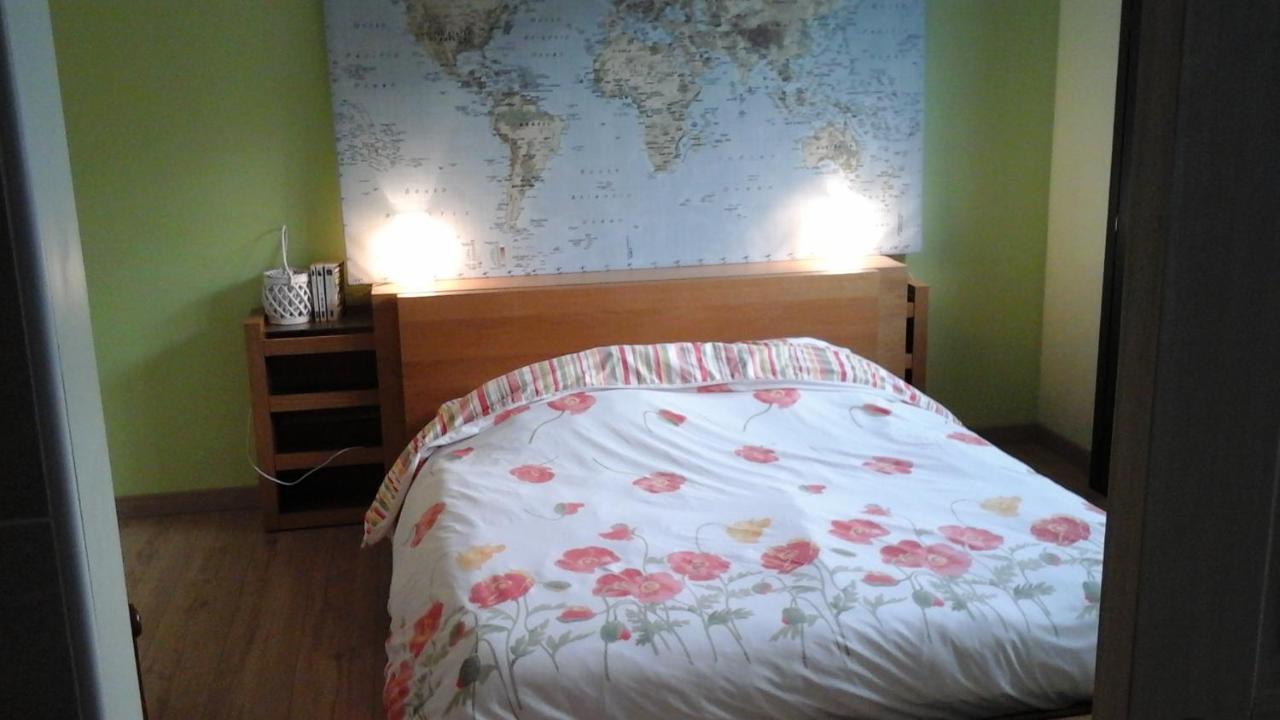 L Atelier Bed and Breakfast Casteljaloux Εξωτερικό φωτογραφία